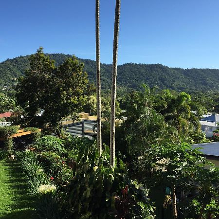 Hideaway On Hillview Appartement Cairns Buitenkant foto